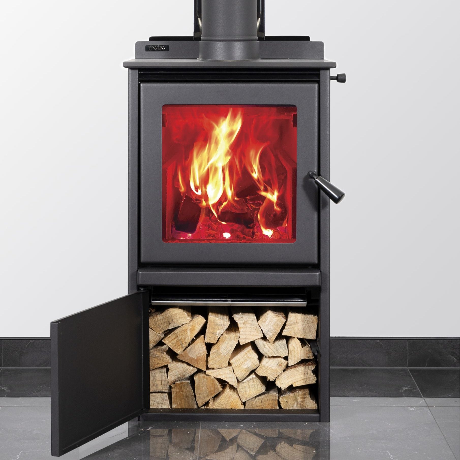 Metro Rad Plus Wood Fire – modern clean air approved fireplace with NightView glass and 16kW output