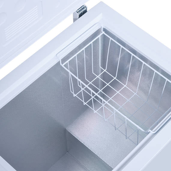 Parmco 142L chest freezer in white – compact design