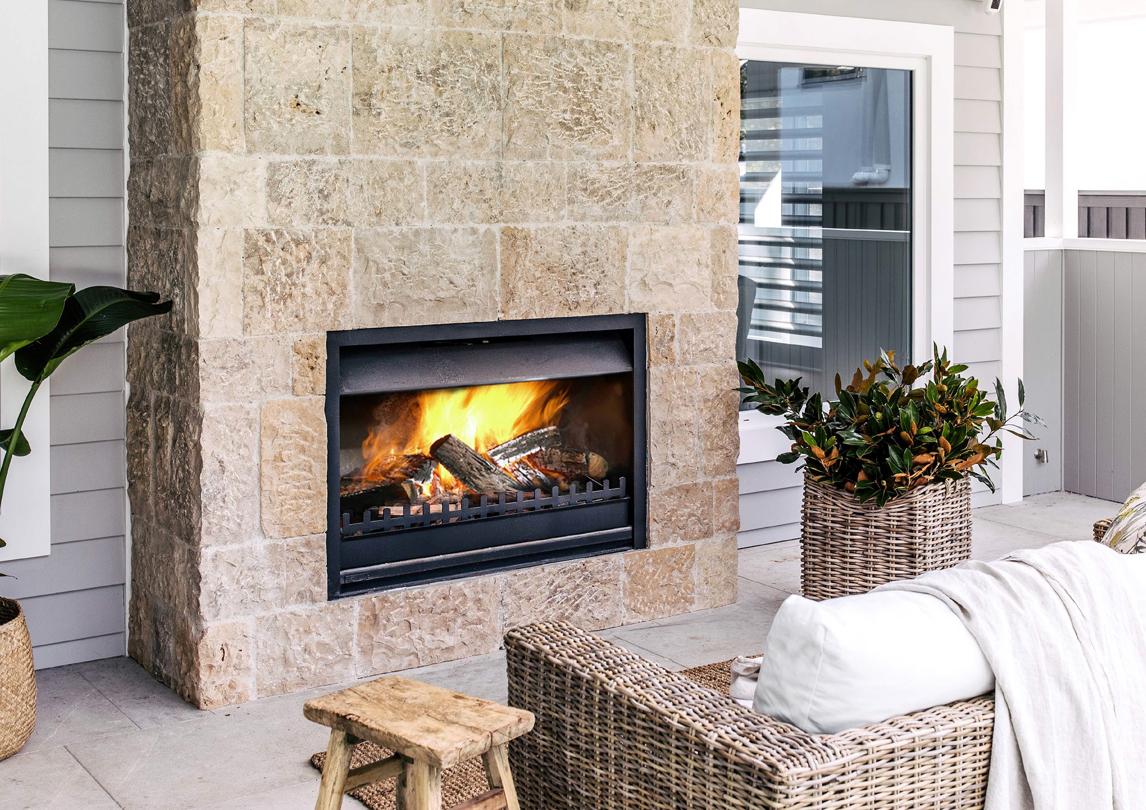Jetmaster 1500 Alfresco Wood Fire Flue Package –