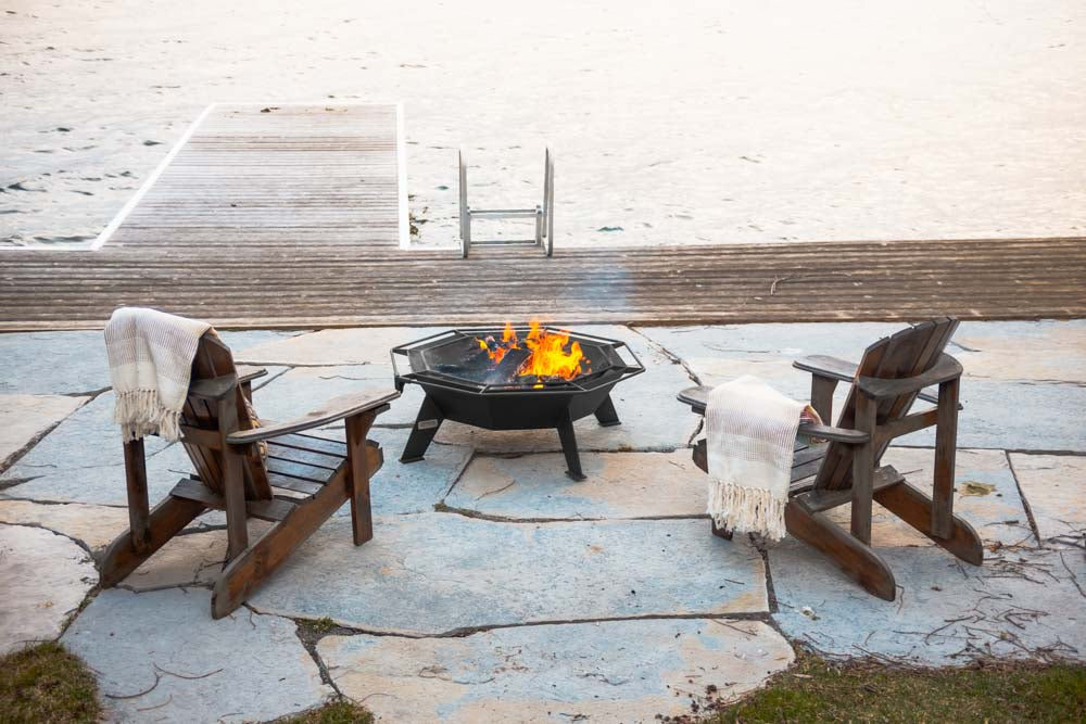 Iron Embers Octagonal Cottager Fire Pit