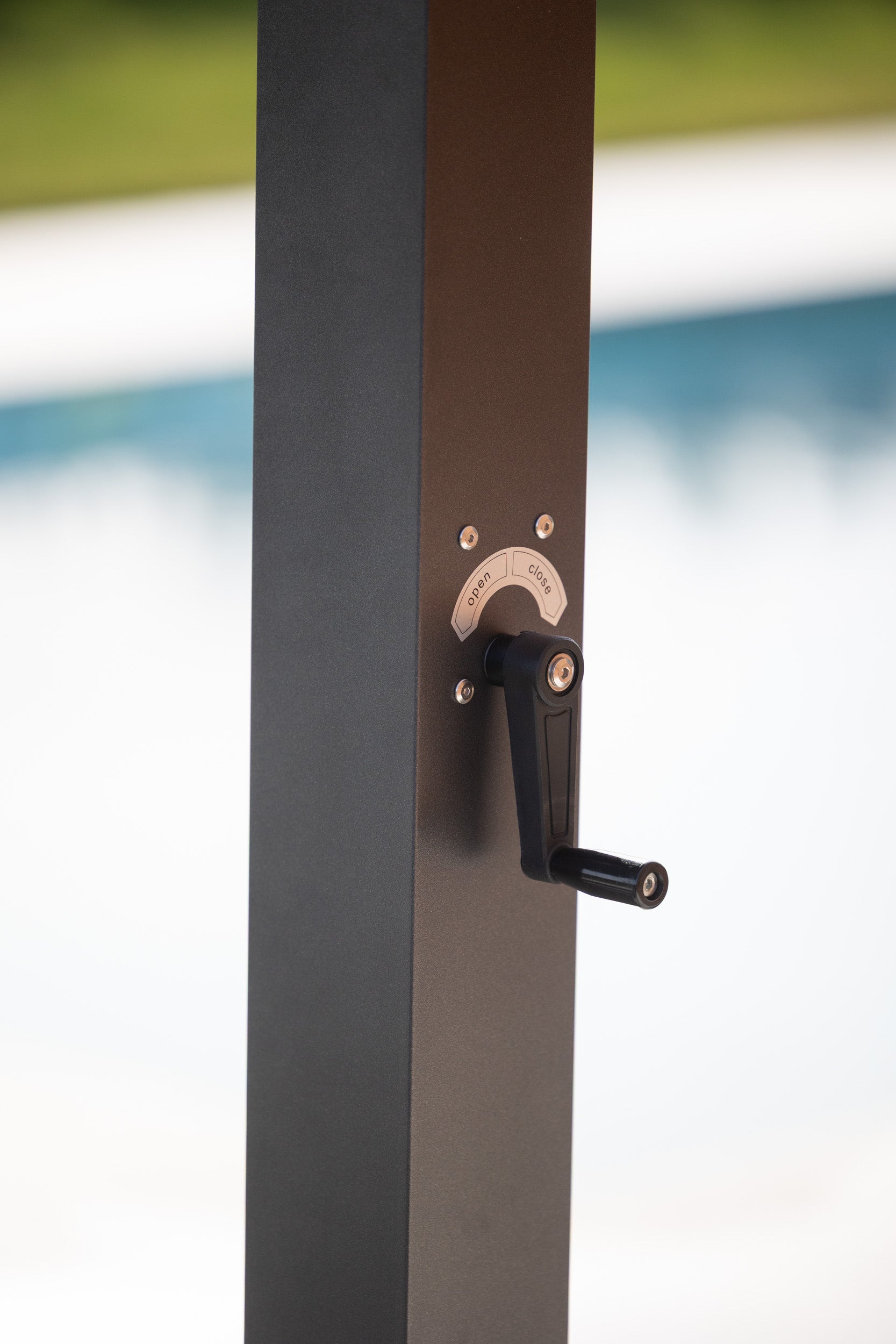 Sereno Outdoor Louvre Roof System Handle NZ