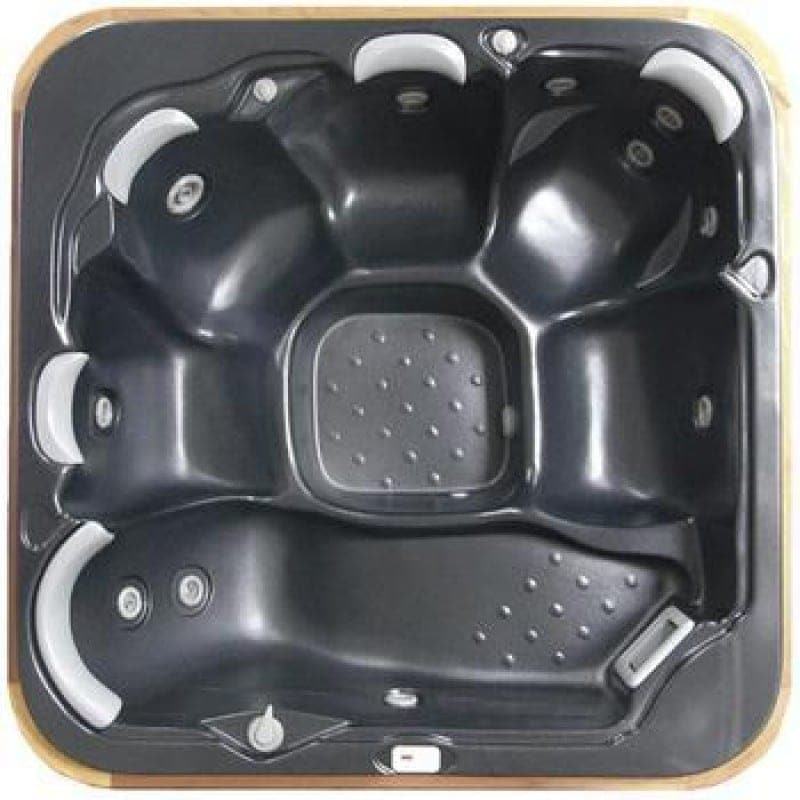 Trueform Family Spa Pool (6 Person) – Turfrey.co.nz